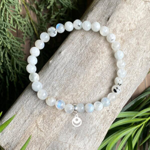 Pulsera elasticada de Piedra Luna (terminación en plata)